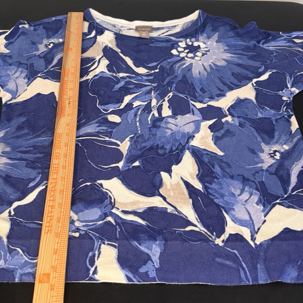 Chico's Womens Blue Floral 3/4 Sleeve Cashmere Blend Tunic Sweater sz 2/Large - Picture 9 of 10
